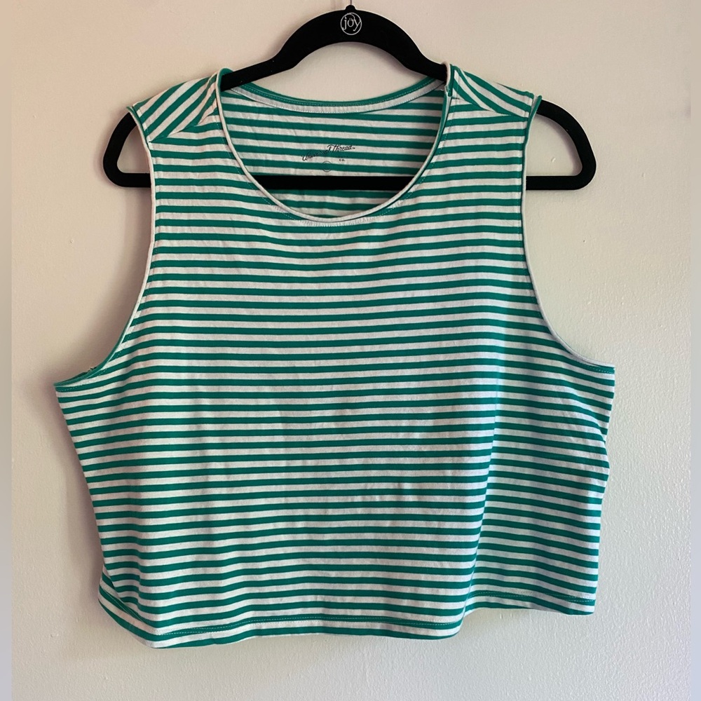 Universal Thread Green and White Boxy Crop Tank Top